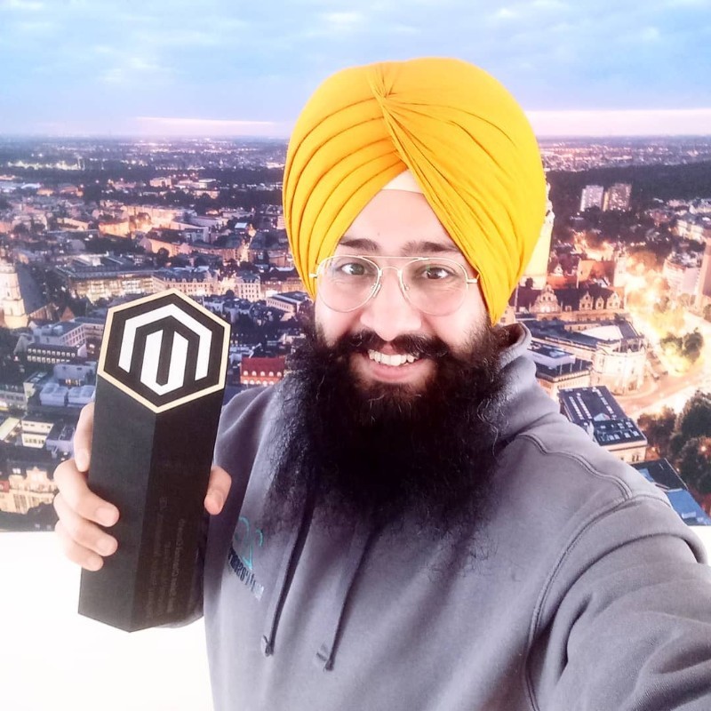 Gurjit Singh - Senior Software Engineer in Berlin, PHP Laravel Docker Kubernetes Expert